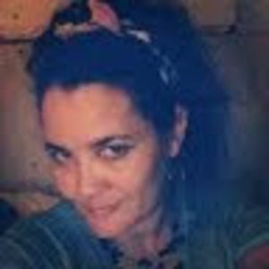 Meet your Posher, Roxanne